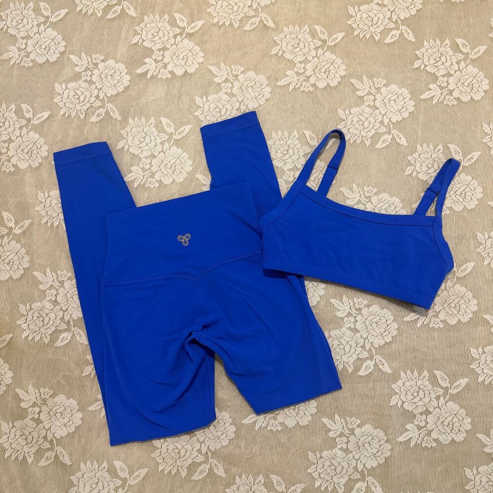 Aritzia Golden Cobalt Blue Workout Set